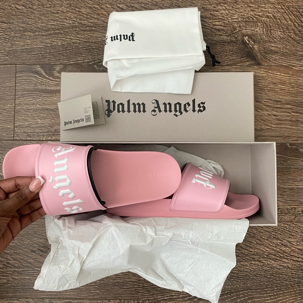 SOLD.  BRAND NEW Palm Angel Slides